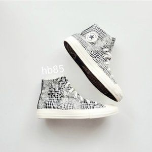 Converse Chuck Taylor All Star Hi Black Egret Animal Print Girl's 6